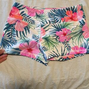 Savage tropical booty shorts 3”